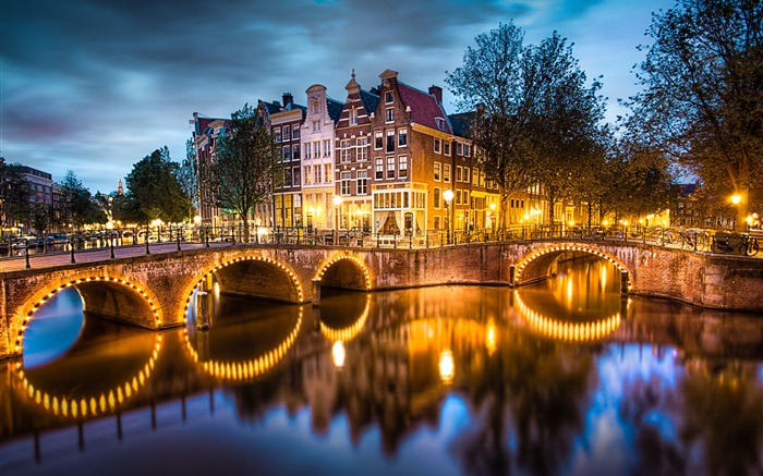 阿姆斯特丹，荷蘭，晚上，燈光，河流，橋樑，房屋 桌布 圖片