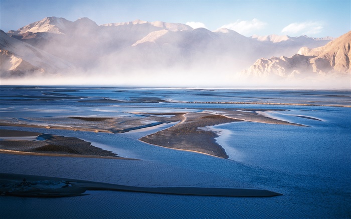中國山水，湖，山，霧 桌布 圖片