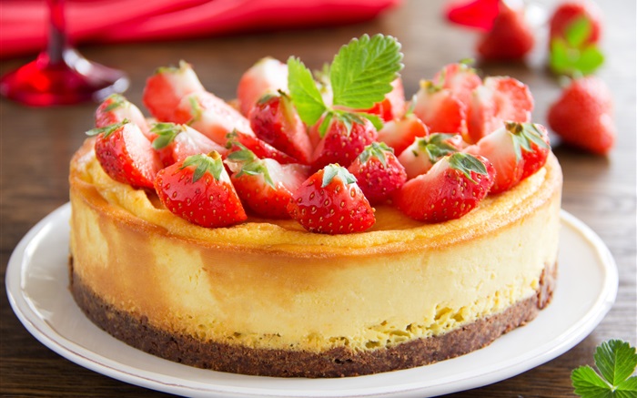 美味的草莓蛋糕 桌布 圖片