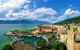 意大利，威尼托大區，海岸，海，城，房子，小船，藍天 高清桌布