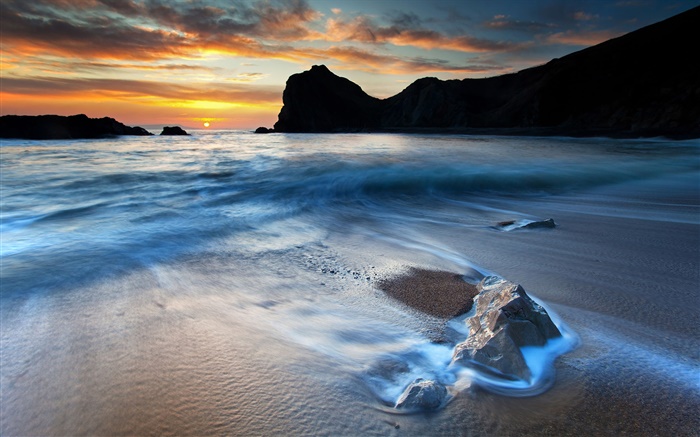 美麗的海岸風景，日落，岩石，海 桌布 圖片