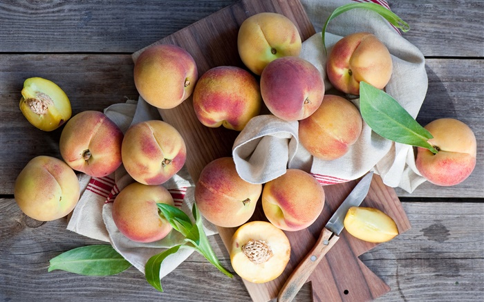 新鮮水果，桃子，刀 桌布 圖片