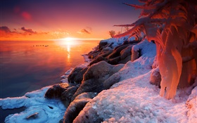 冬季，日出，湖，冰，雪，美麗的風景
