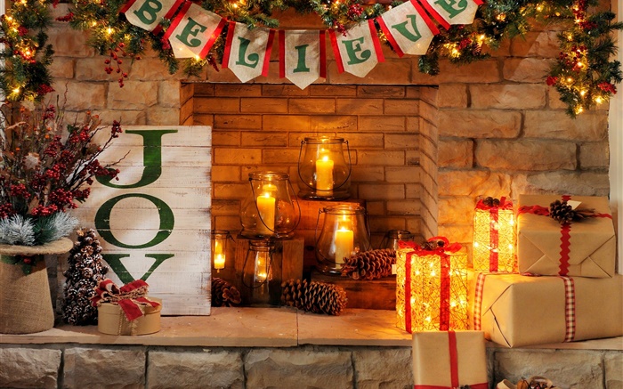新年快樂，聖誕快樂，壁爐，蠟燭，禮品盒 桌布 圖片