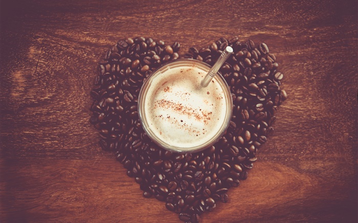 愛心臟咖啡豆，桌子，杯子，飲料 桌布 圖片