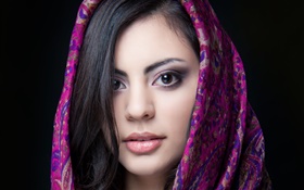 美麗的印度女孩，棕色的眼睛，圍巾 高清桌布
