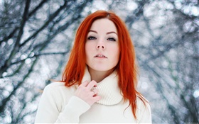 漂亮的女孩，紅色的頭髮，冬天，雪 高清桌布
