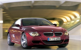 BMW M6紅色轎車前視圖 高清桌布