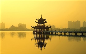 中國山水，涼亭，湖，黃昏 高清桌布