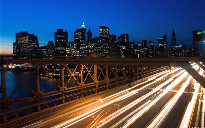 城市夜，橋樑，交通燈，建築物 桌布 圖片