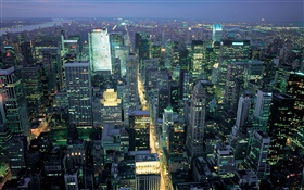 美國紐約，城市景觀，夜晚，燈光，摩天大樓 高清桌布