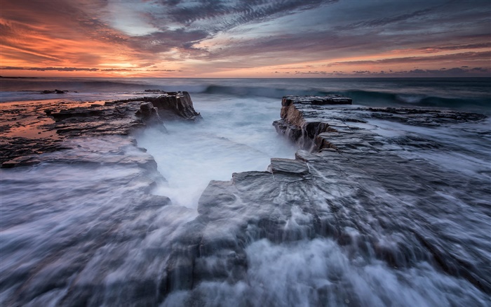 澳大利亞，新南威爾士州皇家國家公園，海岸，海，岩石，黎明 桌布 圖片