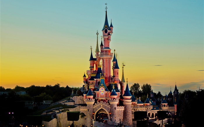 迪士尼樂園城堡，日落，黃昏 桌布 圖片