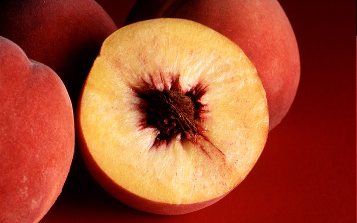 水果特寫，紅桃子 桌布 圖片
