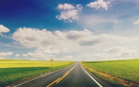 綠草如茵，公路，高速公路，雲 高清桌布