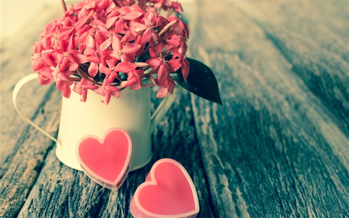紅色的花朵，花束，糖果，愛的心，情人節 桌布 圖片