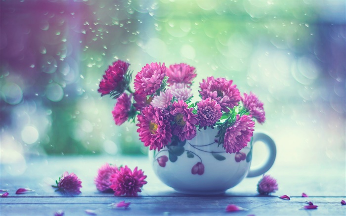 粉紅色花，杯子，雨 桌布 圖片