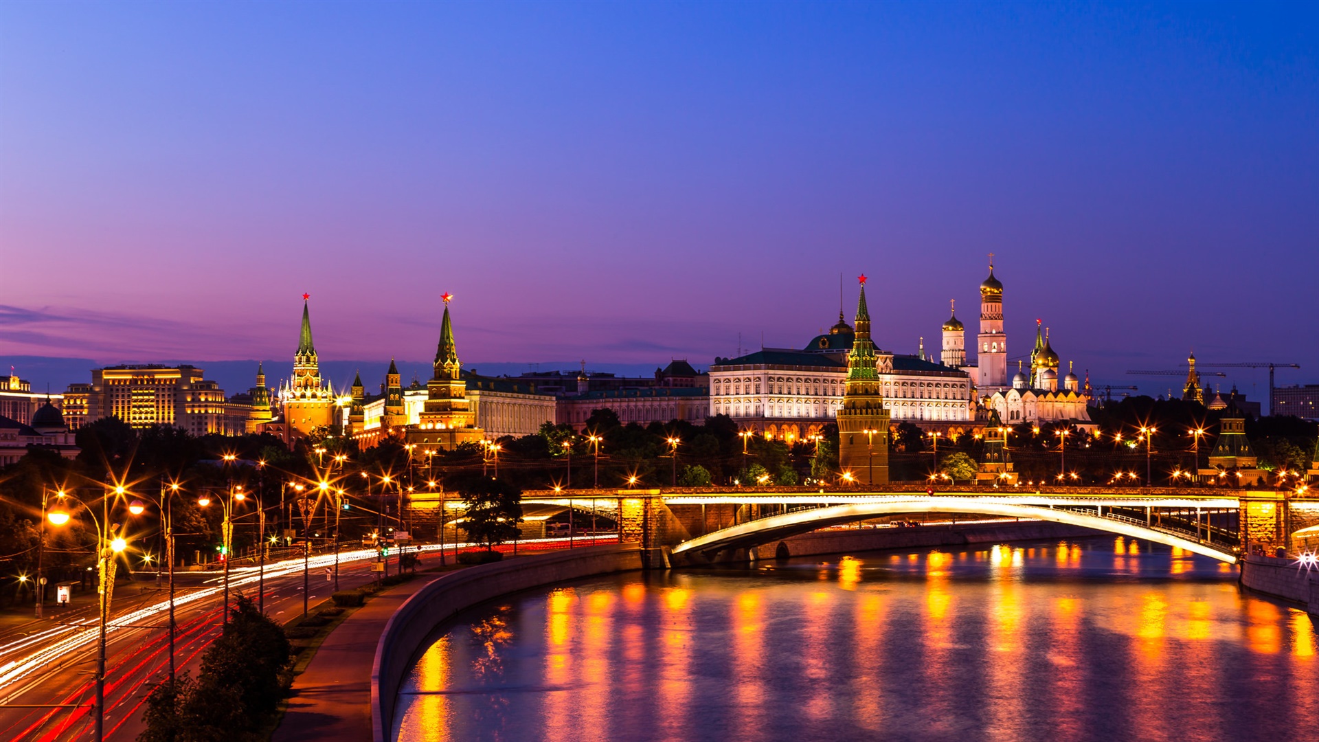 俄罗斯莫斯科的夜晚-城市之旅摄影壁纸预览 | 10wallpaper.com