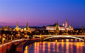 克里姆林宮，俄羅斯，莫斯科，夜晚的城市，河，燈