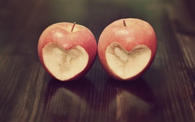 兩個蘋果，愛的心