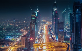 迪拜，摩天大樓，道路，燈光，夜晚 高清桌布